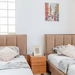 Apartment Lovely